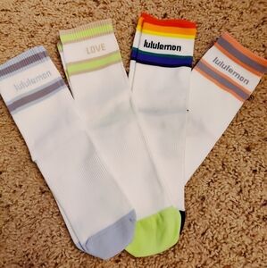 Lululemon sport socks 4 pairs New